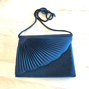 Vintage purse by Delill, black